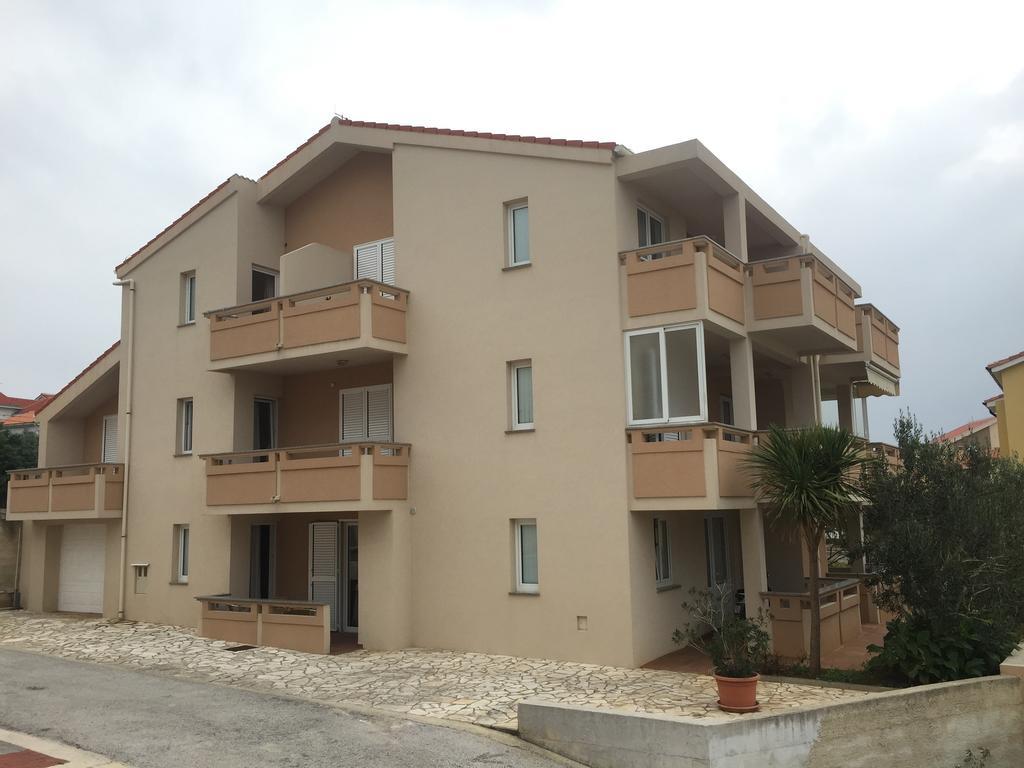 Apartments Marija Novalja Εξωτερικό φωτογραφία