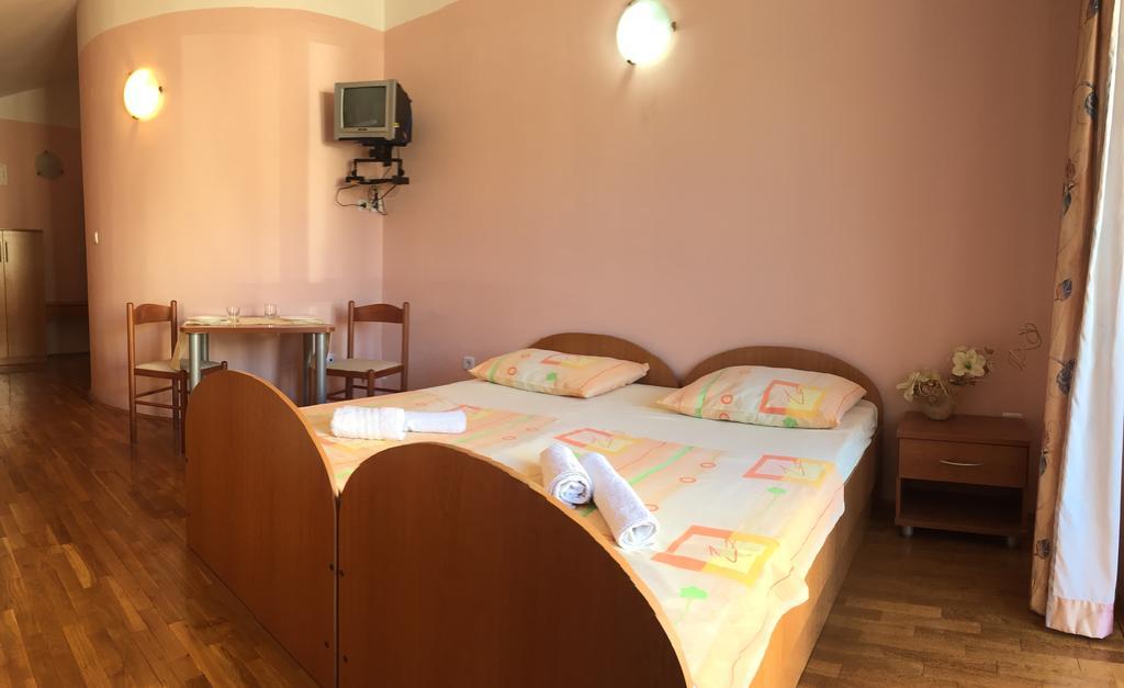 Apartments Marija Novalja Εξωτερικό φωτογραφία